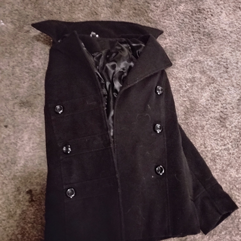 Size medium 8-10 polyester coat.